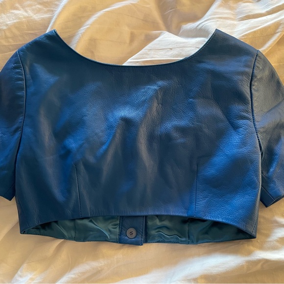 Maryam Nassir Zadeh Blue leather buttoned crop top - Picture 3 of 4
